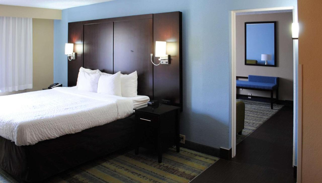 Clarion Hotel Conference Center - North Lexington Eksteriør billede