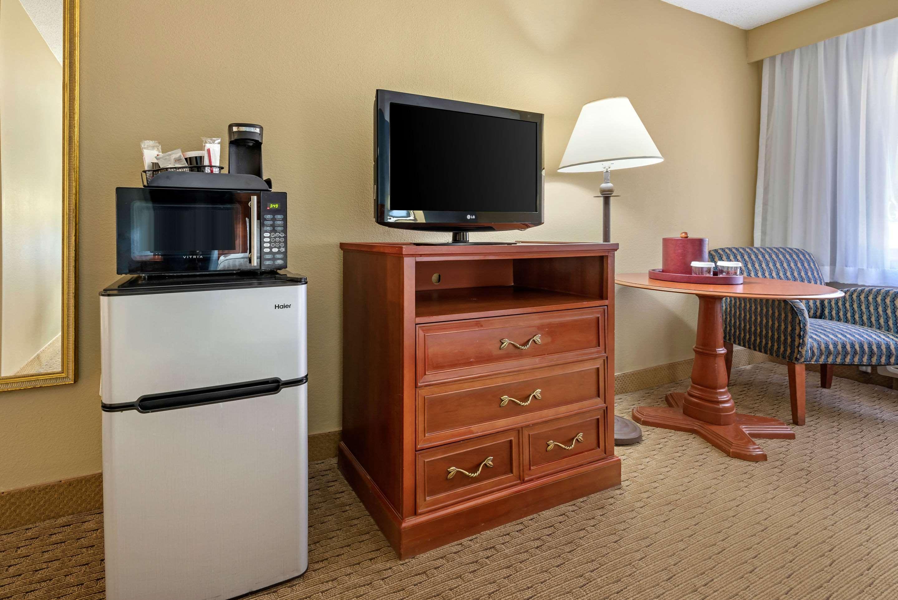 Clarion Hotel Conference Center - North Lexington Eksteriør billede
