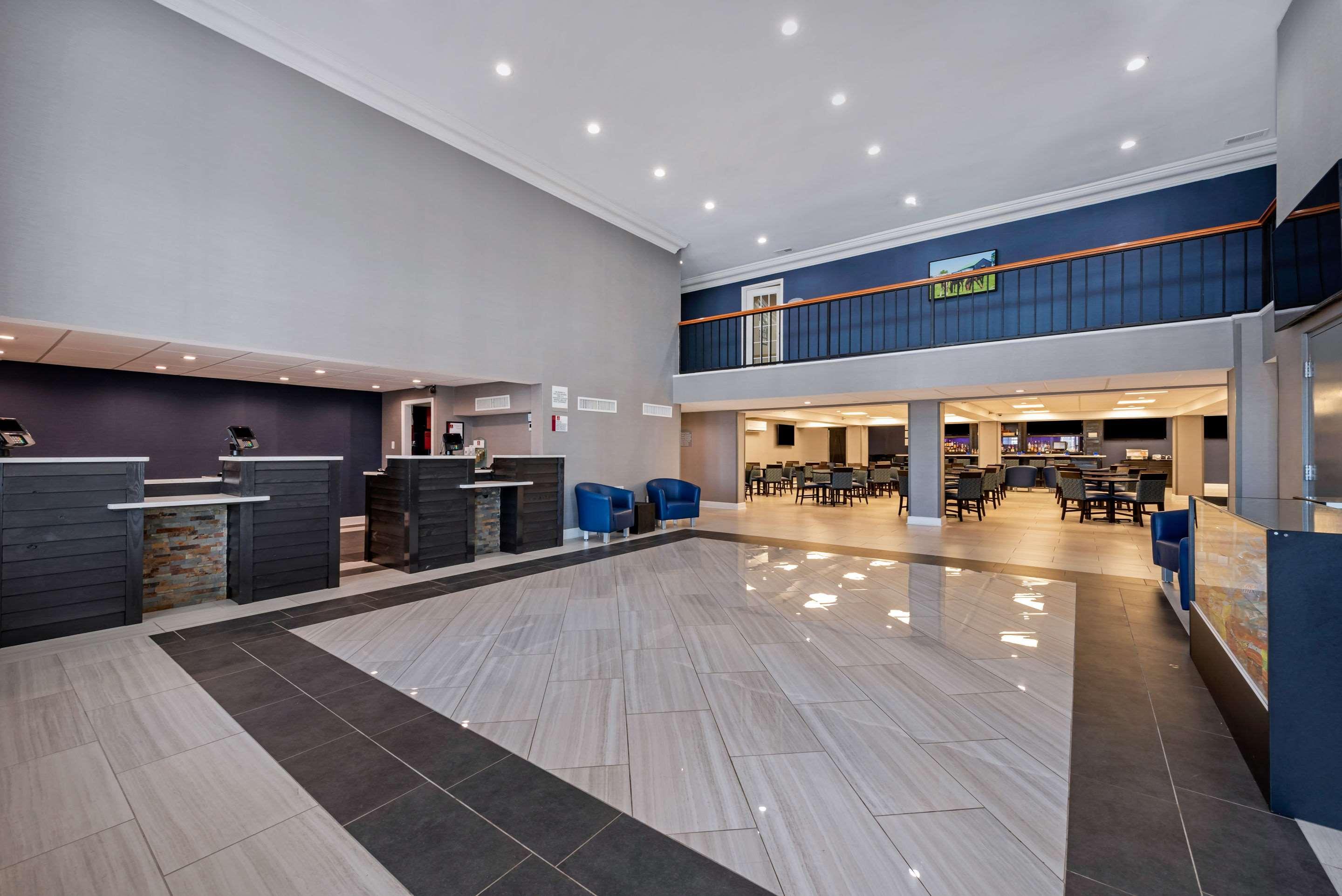 Clarion Hotel Conference Center - North Lexington Eksteriør billede