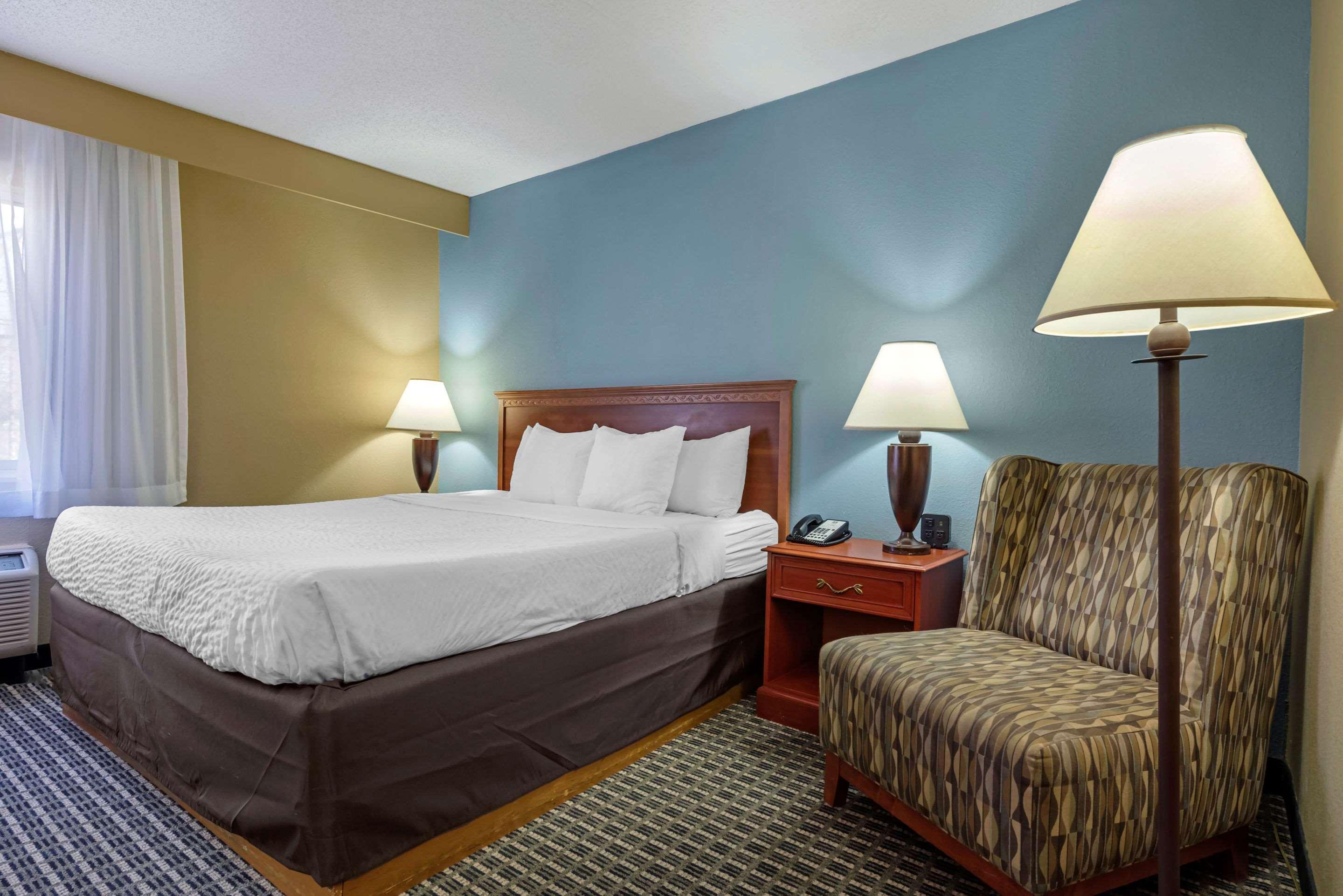 Clarion Hotel Conference Center - North Lexington Eksteriør billede