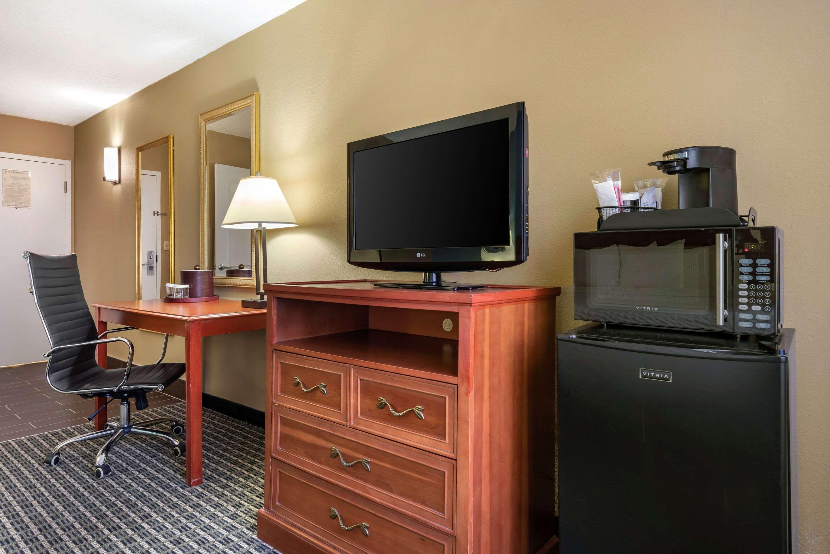 Clarion Hotel Conference Center - North Lexington Eksteriør billede