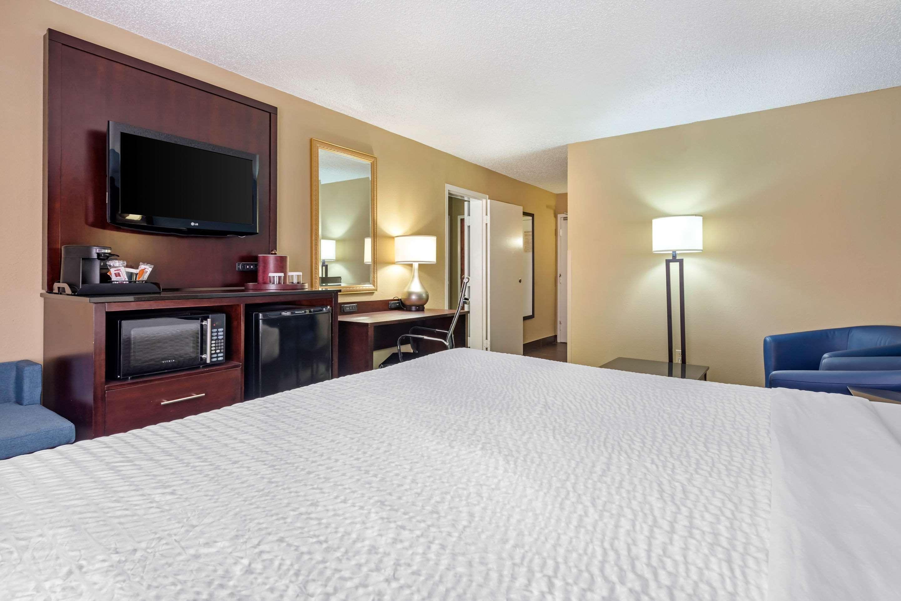 Clarion Hotel Conference Center - North Lexington Eksteriør billede