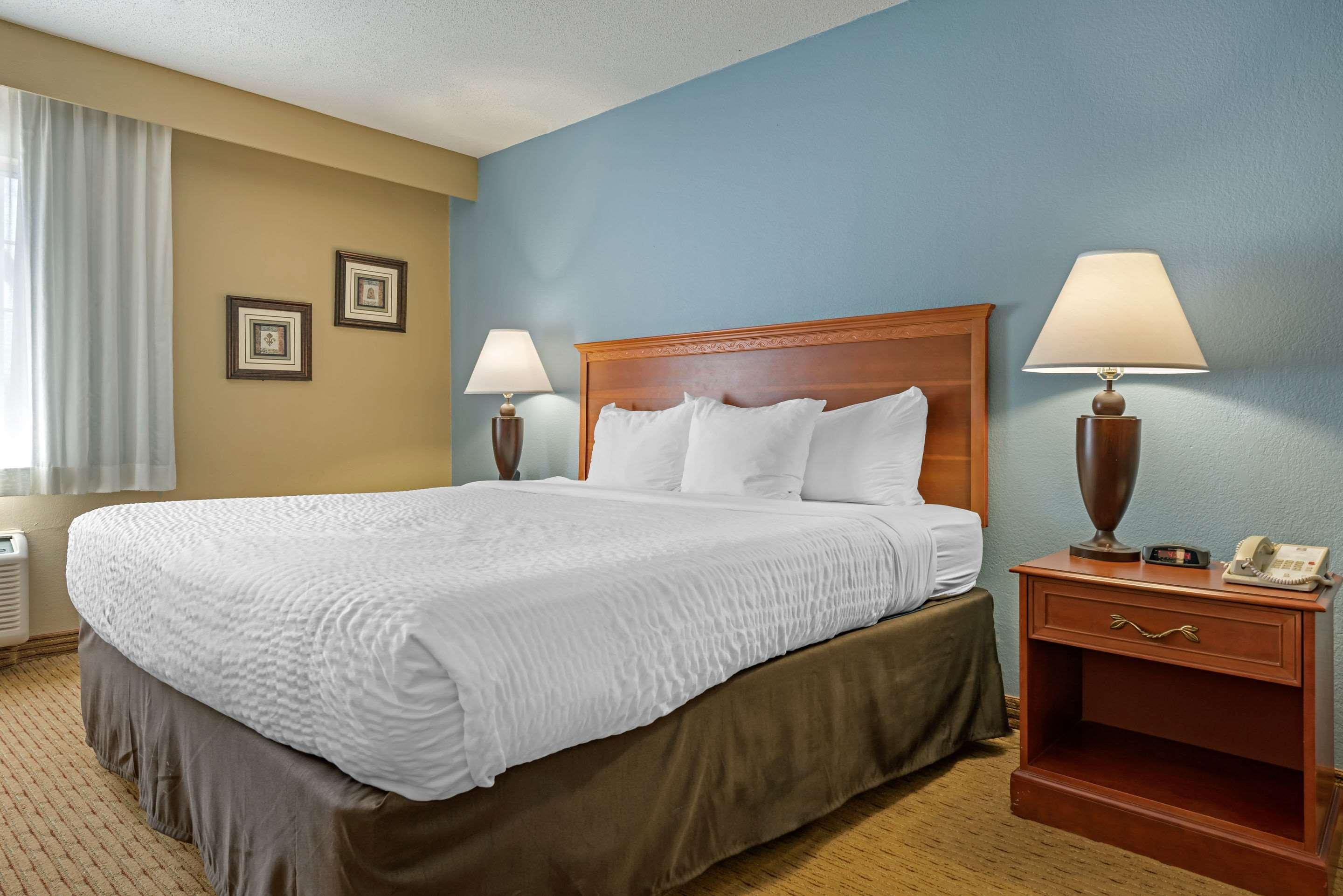 Clarion Hotel Conference Center - North Lexington Eksteriør billede