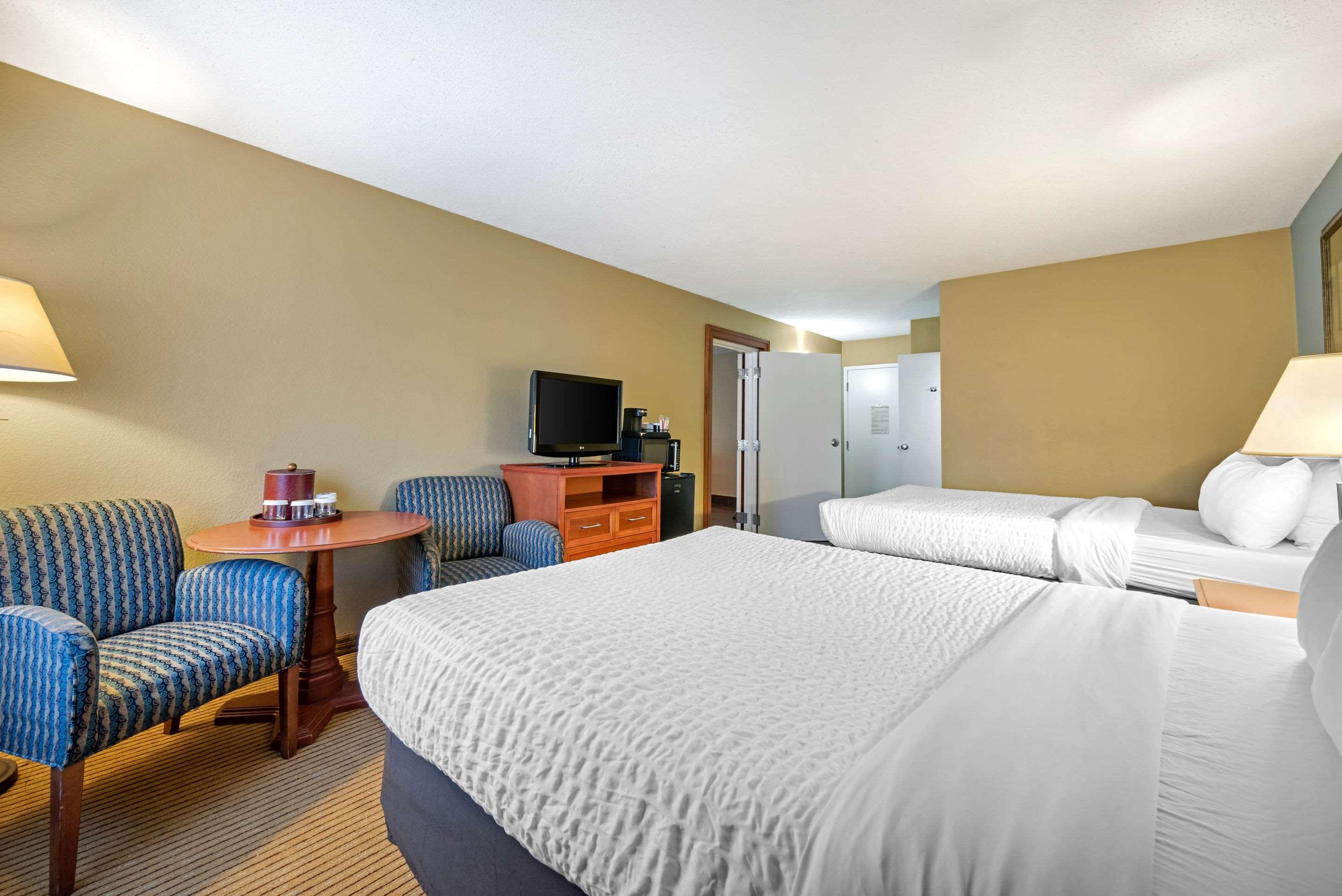 Clarion Hotel Conference Center - North Lexington Eksteriør billede