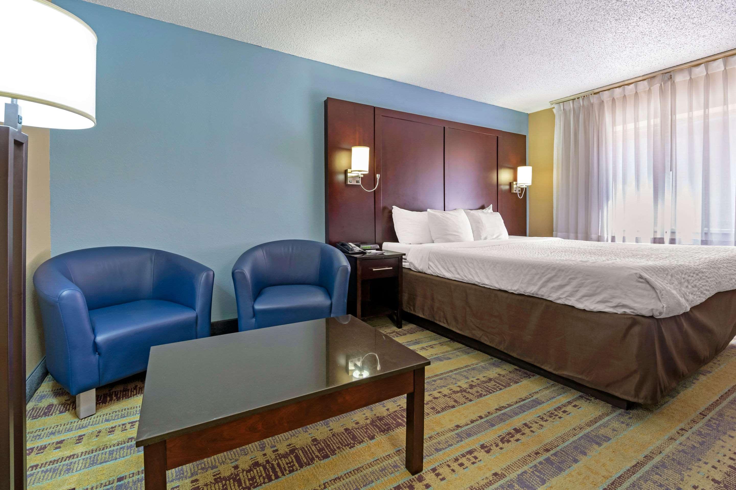 Clarion Hotel Conference Center - North Lexington Eksteriør billede